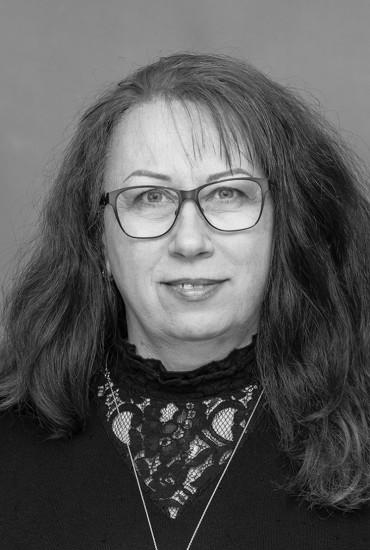 Irina J. Nielsen