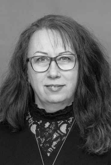 Irina J. Nielsen
